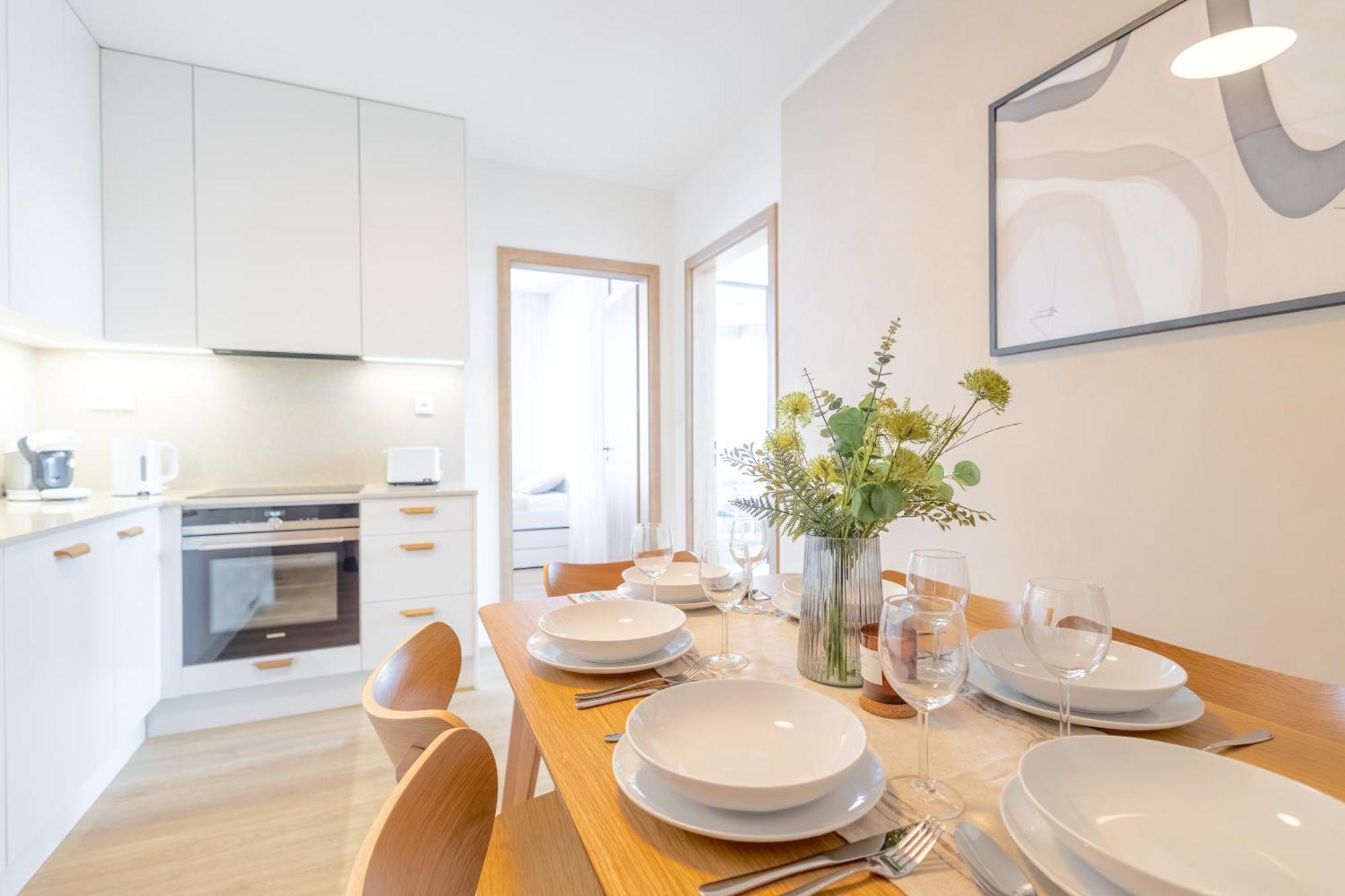 Bright 2Br - 8Th Floor, Balcony, Free Parking - By Gravity Prague Apartamento Exterior foto